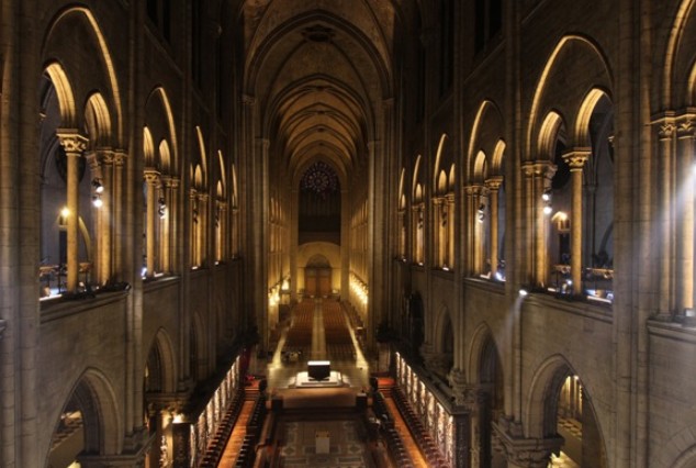 Notre Dame ersetzen 400 LED-Leuchten